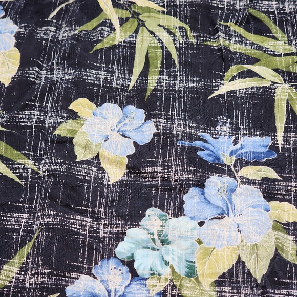 Tommy Bahama Shirt Mens Medium Silk‎ Hawaiian Button Up Black Vibrant Floral - Picture 5 of 8